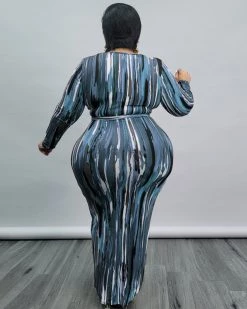 欧时尚 Carey Dress New In