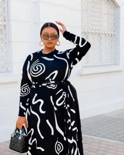 朵品 New In BLACK PANTTERN DRESS