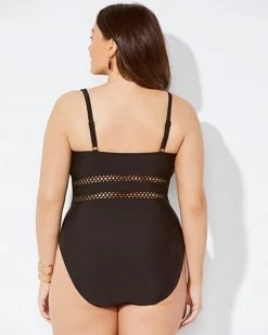 泳乐汇 New In Black Mesh Swimsuit