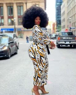 华尔街 New In Mustard Print Midi Dress