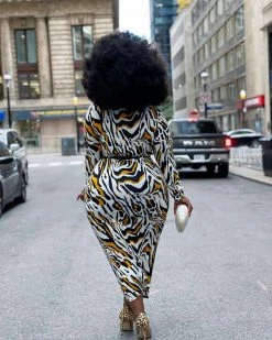 华尔街 New In Mustard Print Midi Dress