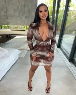 亦凡 Your Secret Love Dress New In