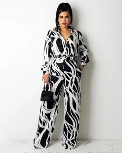 佳亿世 New In Classic Black And White Set