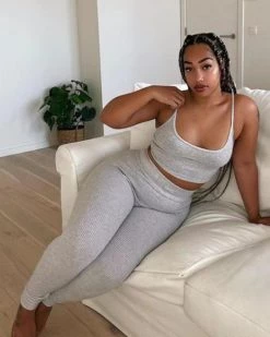 雅悦 Grey Suspender Tight Set New In