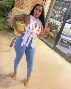 蕾婷娜 Bandage Hollow-out Design Jeans