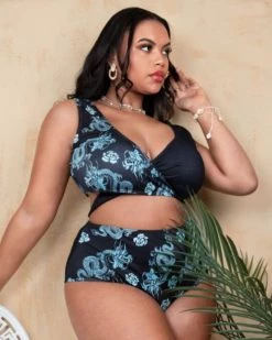 美域 Dragon Totem Printed Swimsuit