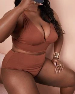 奥浪 New In Solid Color Split Swimsuit