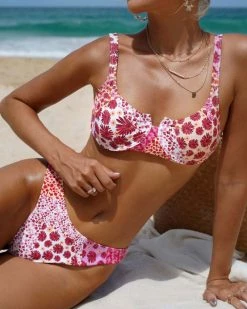 辉驰 Bikinx Floral Print High Cut Bikini Swimsuit
