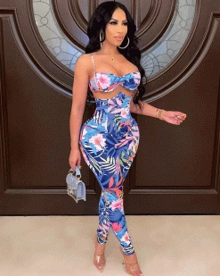 欧丝单 TROPICAL QUEEN FLORAL SET New In