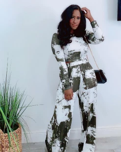 千依百秀 Sale “Love Me” 2piece Set