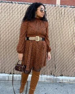 卡梵娅 New In Leopard Print Bishop Sleeve Dress