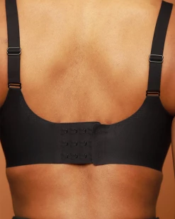 梦诗函 New In SEMI PUSH UP BRA