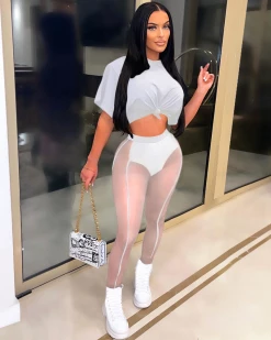 金缕燕衣 New In Is Your Favorite Pant Set