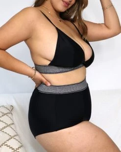 神采 New In Black High Waist Oversized Swimsuit