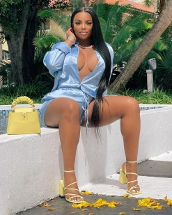 欧迈咖 JUST ANOTHER DAY 2PC SET New In