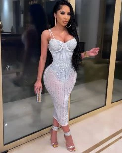 维妮亚 Victoriana Mesh Rhinestones Dress