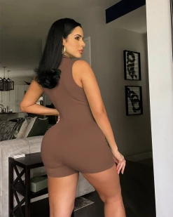 尼克 New In Ribbed Rompers