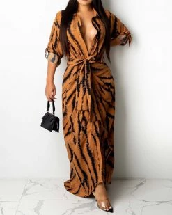 衣莱雅 Animal Behavior Maxi Dress