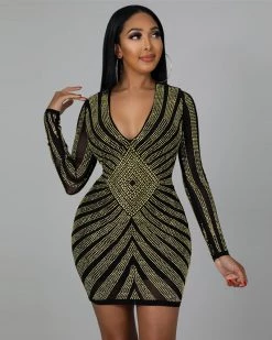 惠购 Rhinestone Star Dress New In