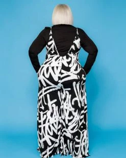 鸣达 Graffiti Jumpsuit