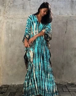 流白 New In RanRui Caftan