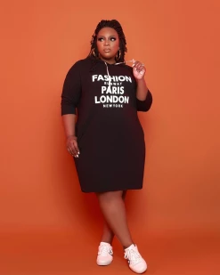 伊伊 FASHION HOODIE DRESS