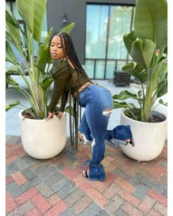 佳丽轩 Figure Me Out Jeans