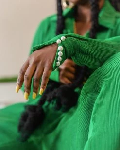 怡梦 New In MAYAN PEARLISED PLISSE SET