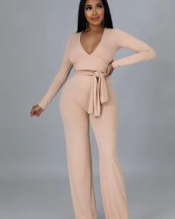 尚依 New In Giving Hints Set