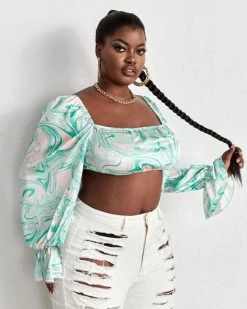 阿拉丁 New In Green Long Sleeve Printed Navel Top