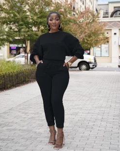 赞朵&金宸 ROUND NECK PULLOVER SWEAT SET