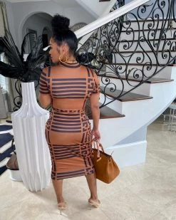 睡美人 New In DIVA ON DIVA DRESS