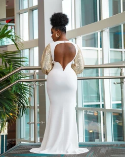 维妮亚 New In Runway Sequin Gown