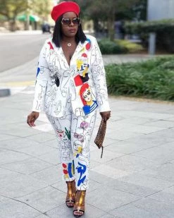 Divanewlook New In CARTOON SKETCH PANTS SET