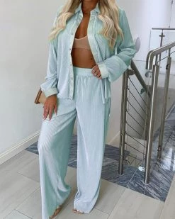 冀朱诚 Don't Miss This Set New In 9 冀朱诚 Don't Miss This Set New In