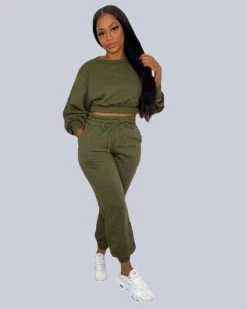 萱昂 THE “CHECKING ON YOU” SET New In