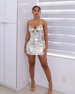 多蕾丝 Have Fun In Cochella Dress