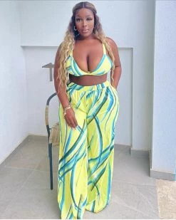 Divanewlook New In GRAPHIC PRINT PANTS SET