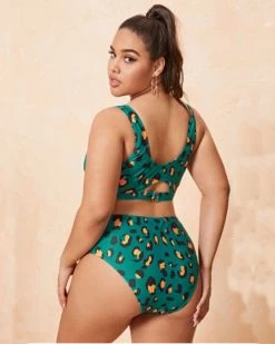 Divanewlook LEOPARD ON GREEN BACKGROUND SWIMSUIT New In