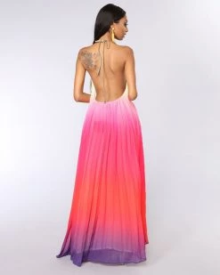 衣莱雅 DUSK TIL' DAWN DRESS New In