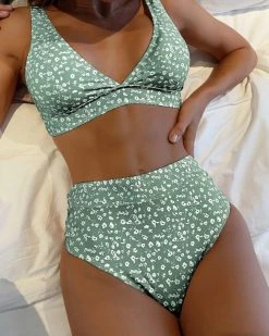 圣源发 Ditsy Floral V Neck Bikini Swimsuit New In