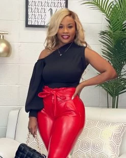 艾丝琳 TRACEE ONE SHOULDER TOP