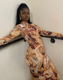 Divanewlook Caramel Latte Dress