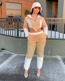 Divanewlook Saturday Love Hoodie Set