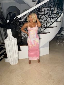 心怡纯祥 New In Flying Fire Dress