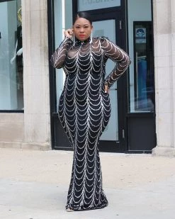 馨衣竹 New In Ileana Sequins Mesh Gown