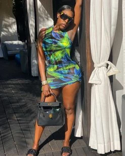 沐鑫 New In LEAF PRINT MESH DRAWSTRING MINI DRESS