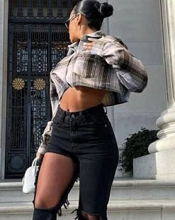 Divanewlook New In Susan Plaid Cropped Top