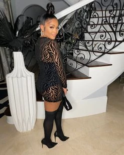 娜扎达 TAKE A SNEAK PEEK DRESS