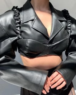 素纱 Black Leather Crop Top New In